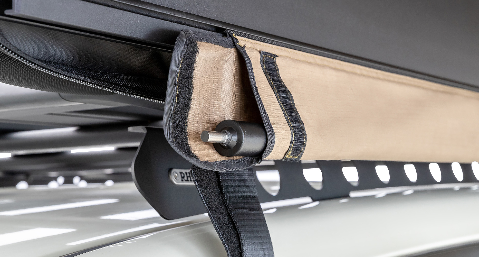 Sunseeker Freestanding Awning 2m - Stock Code: 32148