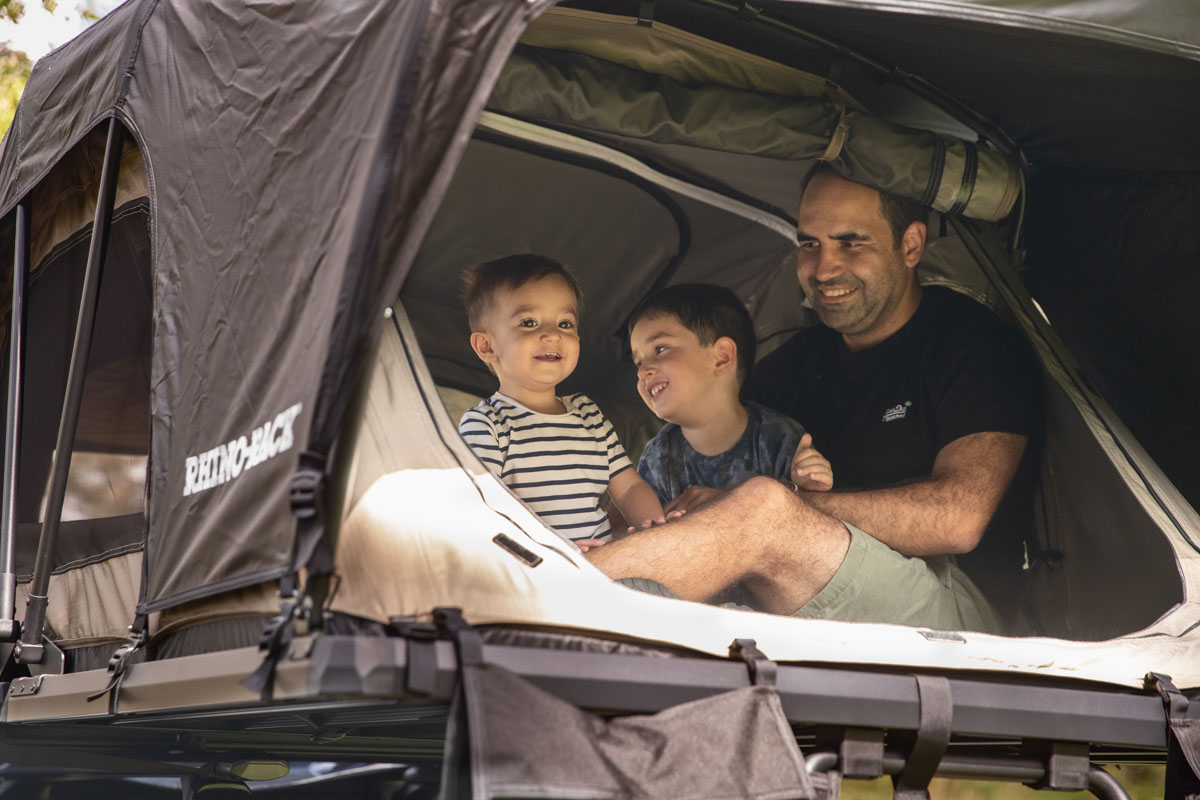 CAMPING