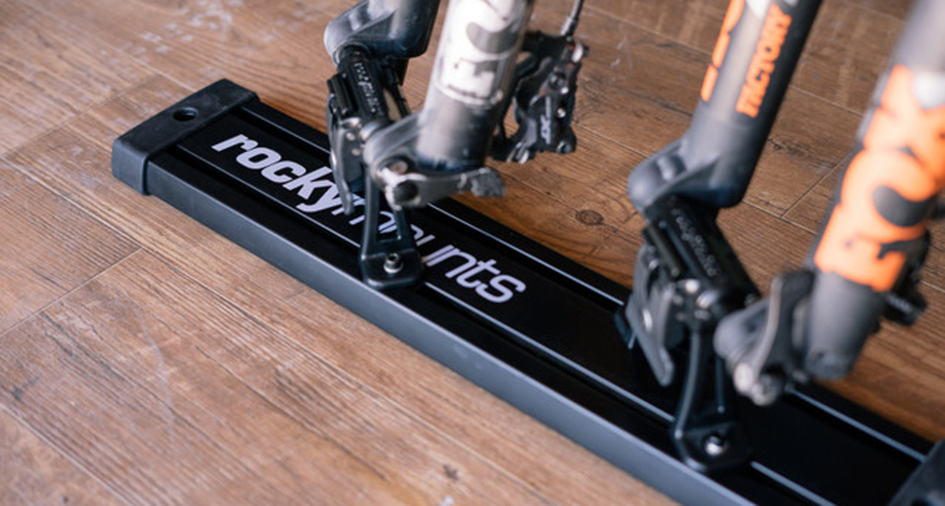 60" VANTRACK - Stock Code: 10901