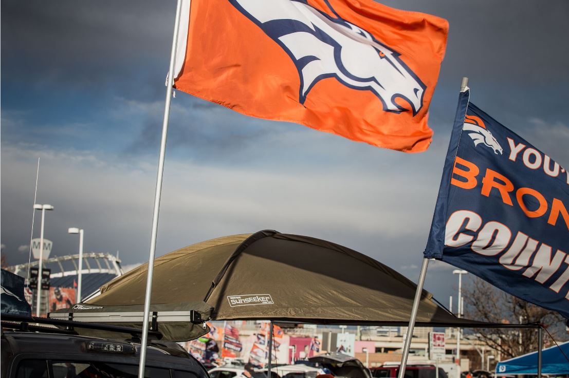 Dome flying Broncos flags