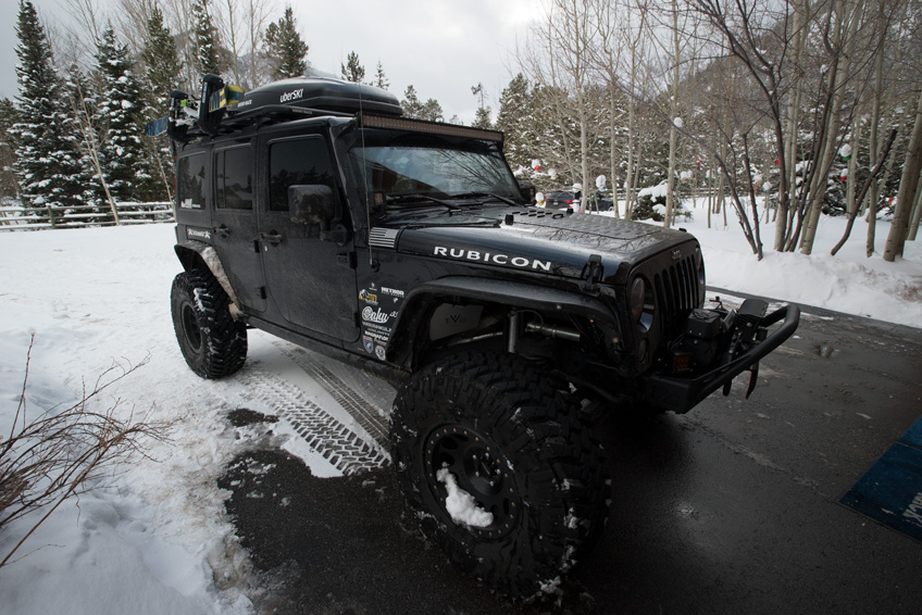 Jeep in the snow