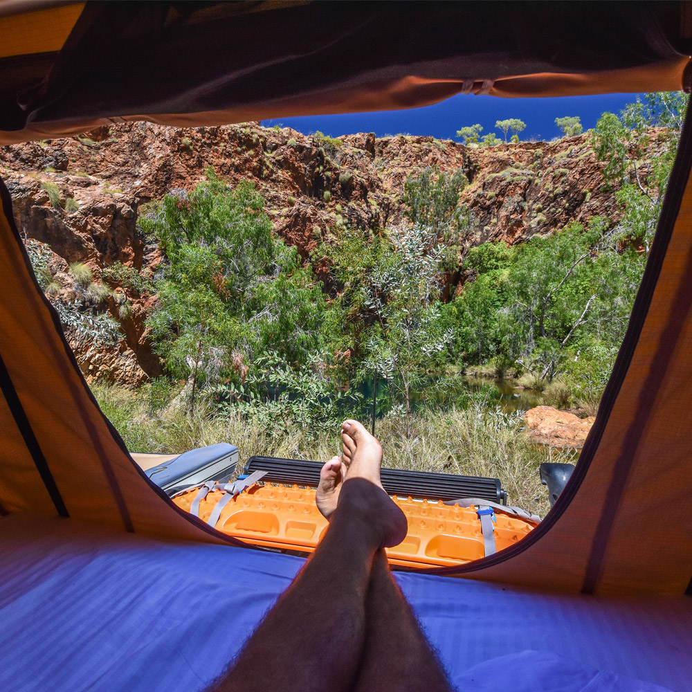 Roof top tent